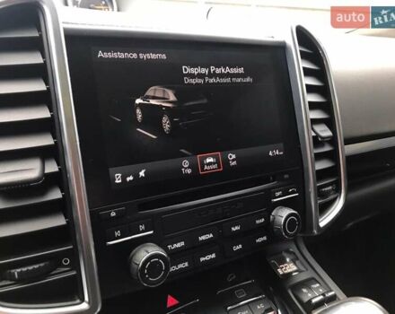 Білий Порше Cayenne, об'ємом двигуна 3.6 л та пробігом 89 тис. км за 32900 $, фото 67 на Automoto.ua