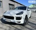 Білий Порше Cayenne, об'ємом двигуна 4.2 л та пробігом 108 тис. км за 56900 $, фото 2 на Automoto.ua