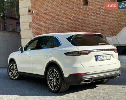 Белый Порше Каен, объемом двигателя 3 л и пробегом 105 тыс. км за 48500 $, фото 12 на Automoto.ua