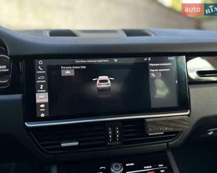 Белый Порше Каен, объемом двигателя 3 л и пробегом 105 тыс. км за 48500 $, фото 36 на Automoto.ua