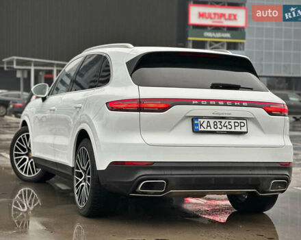 Белый Порше Каен, объемом двигателя 3 л и пробегом 179 тыс. км за 47800 $, фото 4 на Automoto.ua