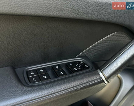 Белый Порше Каен, объемом двигателя 3 л и пробегом 105 тыс. км за 48500 $, фото 17 на Automoto.ua