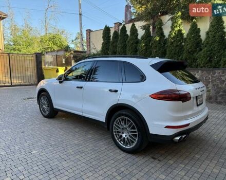 Білий Порше Cayenne, об'ємом двигуна 3.6 л та пробігом 111 тис. км за 31000 $, фото 12 на Automoto.ua