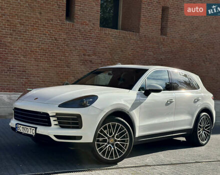 Белый Порше Каен, объемом двигателя 3 л и пробегом 105 тыс. км за 48500 $, фото 4 на Automoto.ua