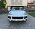 Білий Порше Cayenne, об'ємом двигуна 3.6 л та пробігом 111 тис. км за 31000 $, фото 1 на Automoto.ua