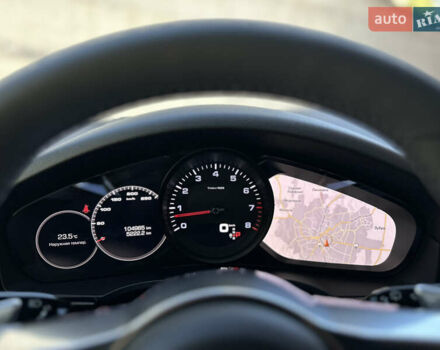 Белый Порше Каен, объемом двигателя 3 л и пробегом 105 тыс. км за 48500 $, фото 26 на Automoto.ua