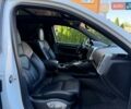 Білий Порше Cayenne, об'ємом двигуна 3.6 л та пробігом 111 тис. км за 31000 $, фото 38 на Automoto.ua