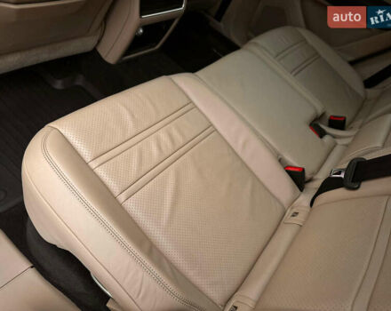 Белый Порше Каен, объемом двигателя 3 л и пробегом 179 тыс. км за 47800 $, фото 43 на Automoto.ua