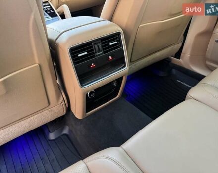 Білий Порше Cayenne, об'ємом двигуна 2.89 л та пробігом 115 тис. км за 49800 $, фото 51 на Automoto.ua