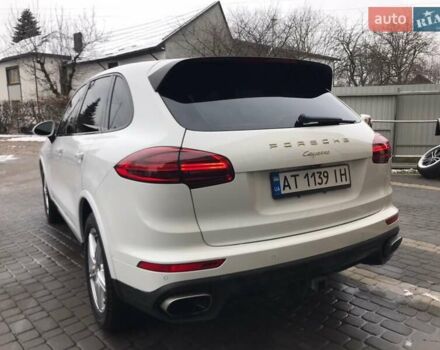 Білий Порше Cayenne, об'ємом двигуна 3.6 л та пробігом 89 тис. км за 32900 $, фото 58 на Automoto.ua