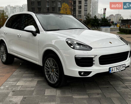 Белый Порше Каен, объемом двигателя 3.6 л и пробегом 150 тыс. км за 28900 $, фото 7 на Automoto.ua