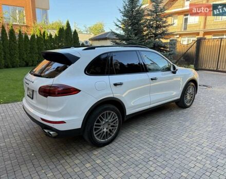 Білий Порше Cayenne, об'ємом двигуна 3.6 л та пробігом 111 тис. км за 31000 $, фото 11 на Automoto.ua