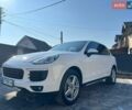 Белый Порше Каен, объемом двигателя 3.6 л и пробегом 98 тыс. км за 29900 $, фото 1 на Automoto.ua