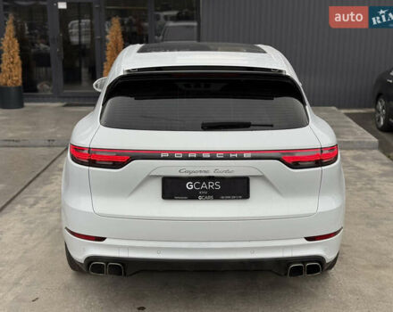 Белый Порше Каен, объемом двигателя 4 л и пробегом 52 тыс. км за 79000 $, фото 4 на Automoto.ua