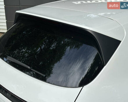 Порше Каен 2018 в Одессе на Automoto.ua Белый Порше Каен, объемом двигателя 3 л и пробегом 45 тыс. км за 52500 $, фото 22 на Automoto.ua