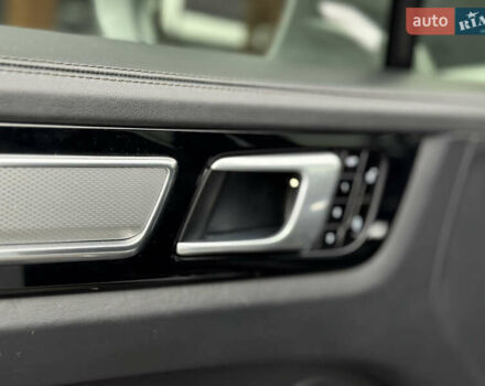 Белый Порше Каен, объемом двигателя 4 л и пробегом 52 тыс. км за 79000 $, фото 30 на Automoto.ua