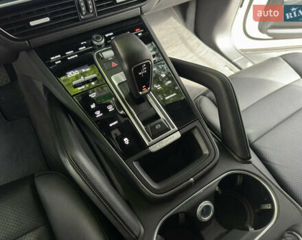 Порше Каен 2018 в Одессе на Automoto.ua Белый Порше Каен, объемом двигателя 3 л и пробегом 45 тыс. км за 52500 $, фото 66 на Automoto.ua