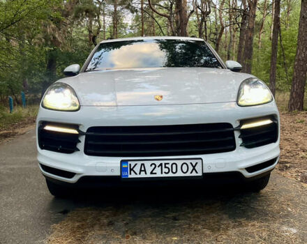 Белый Порше Каен, объемом двигателя 2.89 л и пробегом 121 тыс. км за 57000 $, фото 9 на Automoto.ua