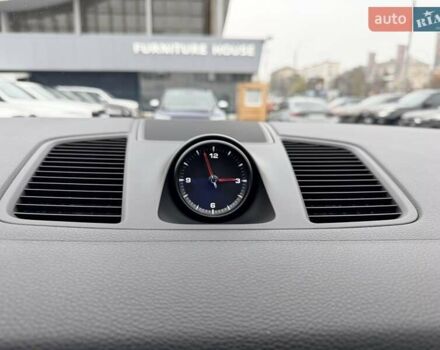 Білий Порше Cayenne, об'ємом двигуна 3 л та пробігом 90 тис. км за 49999 $, фото 25 на Automoto.ua