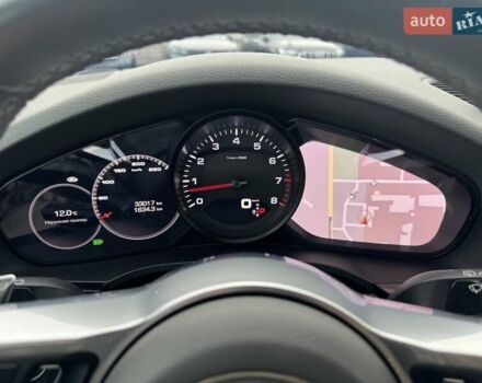 Білий Порше Cayenne, об'ємом двигуна 3 л та пробігом 33 тис. км за 59900 $, фото 5 на Automoto.ua