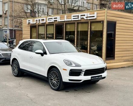 Білий Порше Cayenne, об'ємом двигуна 3 л та пробігом 90 тис. км за 49999 $, фото 3 на Automoto.ua