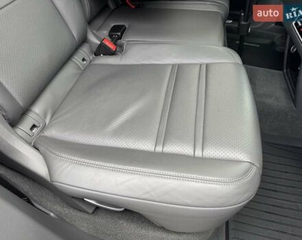 Білий Порше Cayenne, об'ємом двигуна 3 л та пробігом 33 тис. км за 59900 $, фото 56 на Automoto.ua