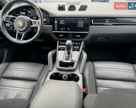 Білий Порше Cayenne, об'ємом двигуна 3 л та пробігом 33 тис. км за 59900 $, фото 54 на Automoto.ua