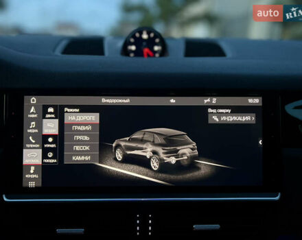 Белый Порше Каен, объемом двигателя 3 л и пробегом 39 тыс. км за 49900 $, фото 57 на Automoto.ua