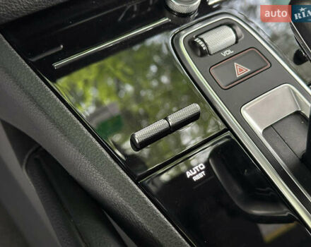 Порше Каен 2018 в Одессе на Automoto.ua Белый Порше Каен, объемом двигателя 3 л и пробегом 45 тыс. км за 52500 $, фото 55 на Automoto.ua