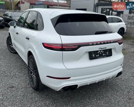 Білий Порше Cayenne, об'ємом двигуна 3 л та пробігом 33 тис. км за 59900 $, фото 14 на Automoto.ua