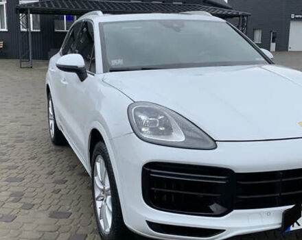 Білий Порше Cayenne, об'ємом двигуна 3 л та пробігом 84 тис. км за 49000 $, фото 5 на Automoto.ua
