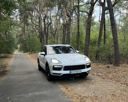 Белый Порше Каен, объемом двигателя 2.89 л и пробегом 121 тыс. км за 57000 $, фото 17 на Automoto.ua