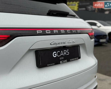 Белый Порше Каен, объемом двигателя 4 л и пробегом 52 тыс. км за 79000 $, фото 17 на Automoto.ua