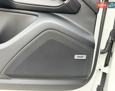 Білий Порше Cayenne, об'ємом двигуна 3 л та пробігом 90 тис. км за 49999 $, фото 24 на Automoto.ua