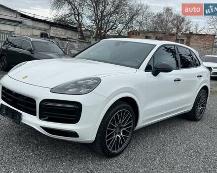 Білий Порше Cayenne, об'ємом двигуна 3 л та пробігом 33 тис. км за 59900 $, фото 17 на Automoto.ua
