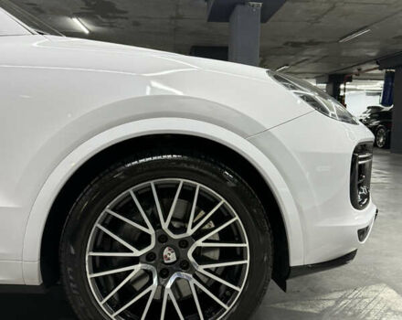 Порше Каен 2018 в Одессе на Automoto.ua Белый Порше Каен, объемом двигателя 2.9 л и пробегом 80 тыс. км за 67000 $, фото 6 на Automoto.ua