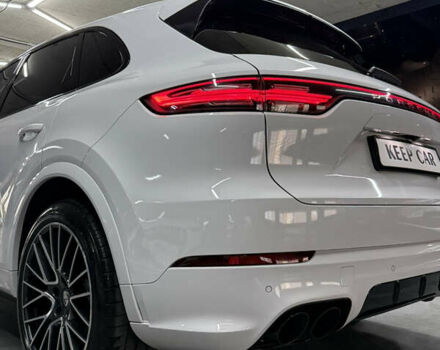 Порше Каен 2018 в Одессе на Automoto.ua Белый Порше Каен, объемом двигателя 2.9 л и пробегом 80 тыс. км за 67000 $, фото 12 на Automoto.ua