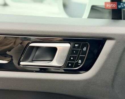 Білий Порше Cayenne, об'ємом двигуна 3 л та пробігом 90 тис. км за 49999 $, фото 18 на Automoto.ua