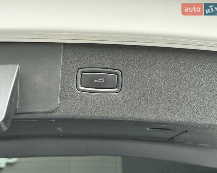 Порше Каен 2018 в Одессе на Automoto.ua Белый Порше Каен, объемом двигателя 3 л и пробегом 45 тыс. км за 52500 $, фото 23 на Automoto.ua