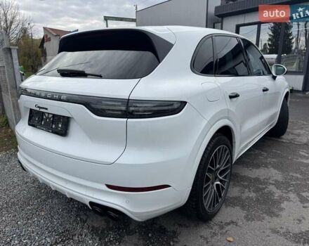 Білий Порше Cayenne, об'ємом двигуна 3 л та пробігом 33 тис. км за 59900 $, фото 52 на Automoto.ua