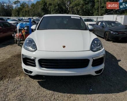 Білий Порше Cayenne, об'ємом двигуна 3.6 л та пробігом 69 тис. км за 11400 $, фото 4 на Automoto.ua