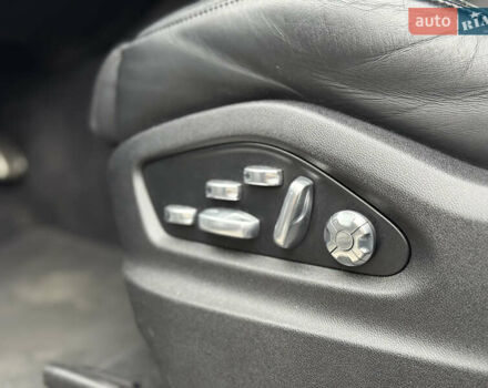 Белый Порше Каен, объемом двигателя 4 л и пробегом 52 тыс. км за 79000 $, фото 35 на Automoto.ua