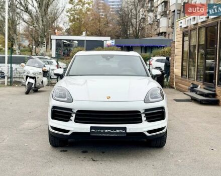 Білий Порше Cayenne, об'ємом двигуна 3 л та пробігом 90 тис. км за 49999 $, фото 2 на Automoto.ua