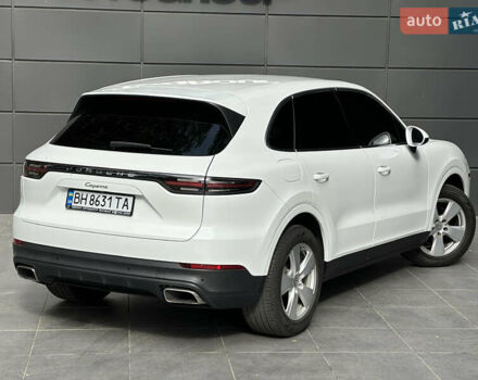 Порше Каен 2018 в Одессе на Automoto.ua Белый Порше Каен, объемом двигателя 3 л и пробегом 45 тыс. км за 52500 $, фото 18 на Automoto.ua