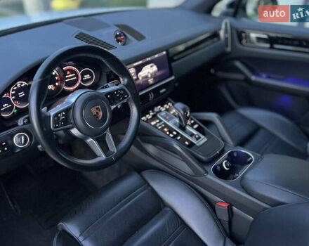 Порше Cayenne 2018 у Одесі на Automoto.ua Білий Порше Cayenne, об'ємом двигуна 3 л та пробігом 32 тис. км за 52000 $, фото 31 на Automoto.ua