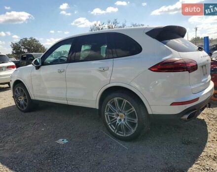 Білий Порше Cayenne, об'ємом двигуна 3.6 л та пробігом 69 тис. км за 11400 $, фото 1 на Automoto.ua