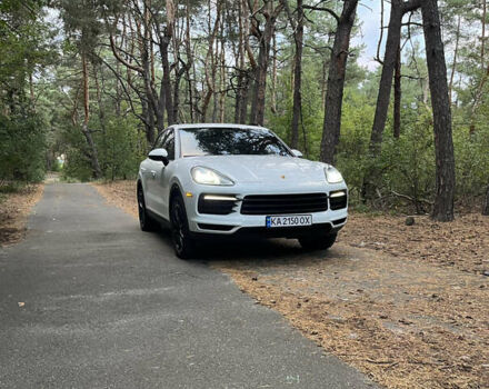Белый Порше Каен, объемом двигателя 2.89 л и пробегом 121 тыс. км за 57000 $, фото 16 на Automoto.ua