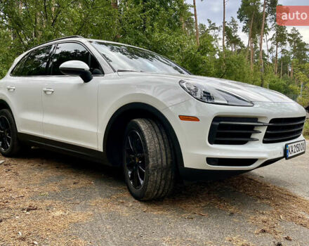 Белый Порше Каен, объемом двигателя 2.89 л и пробегом 121 тыс. км за 57000 $, фото 71 на Automoto.ua