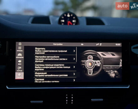 Белый Порше Каен, объемом двигателя 3 л и пробегом 39 тыс. км за 49900 $, фото 52 на Automoto.ua