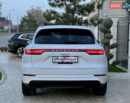 Белый Порше Каен, объемом двигателя 3 л и пробегом 39 тыс. км за 49900 $, фото 14 на Automoto.ua